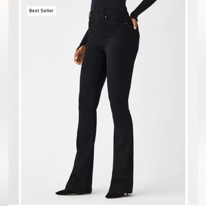 SPANXshape™ EveryWear
Flare Jeans Flare Black  Pull On core shaping  size Small